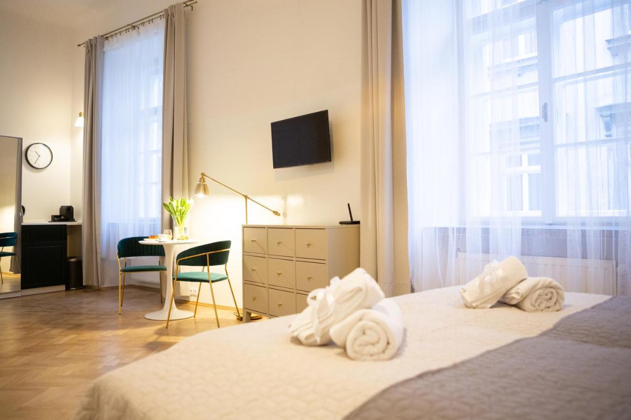 Apartments Roman クラクフ エクステリア 写真