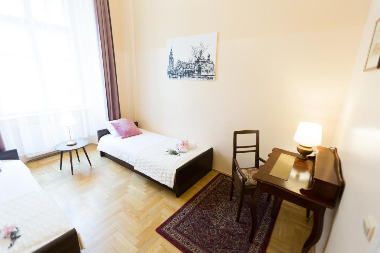 Apartments Roman クラクフ エクステリア 写真