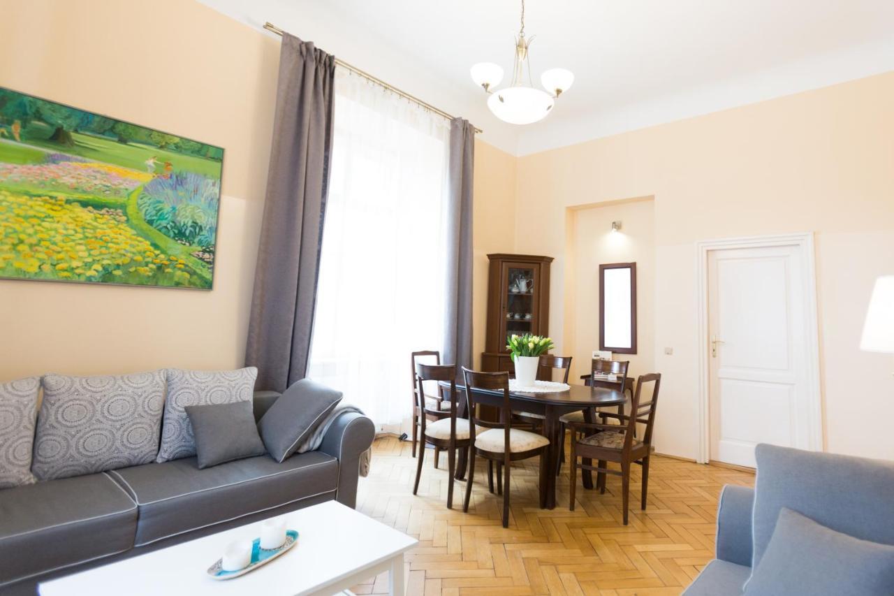 Apartments Roman クラクフ エクステリア 写真